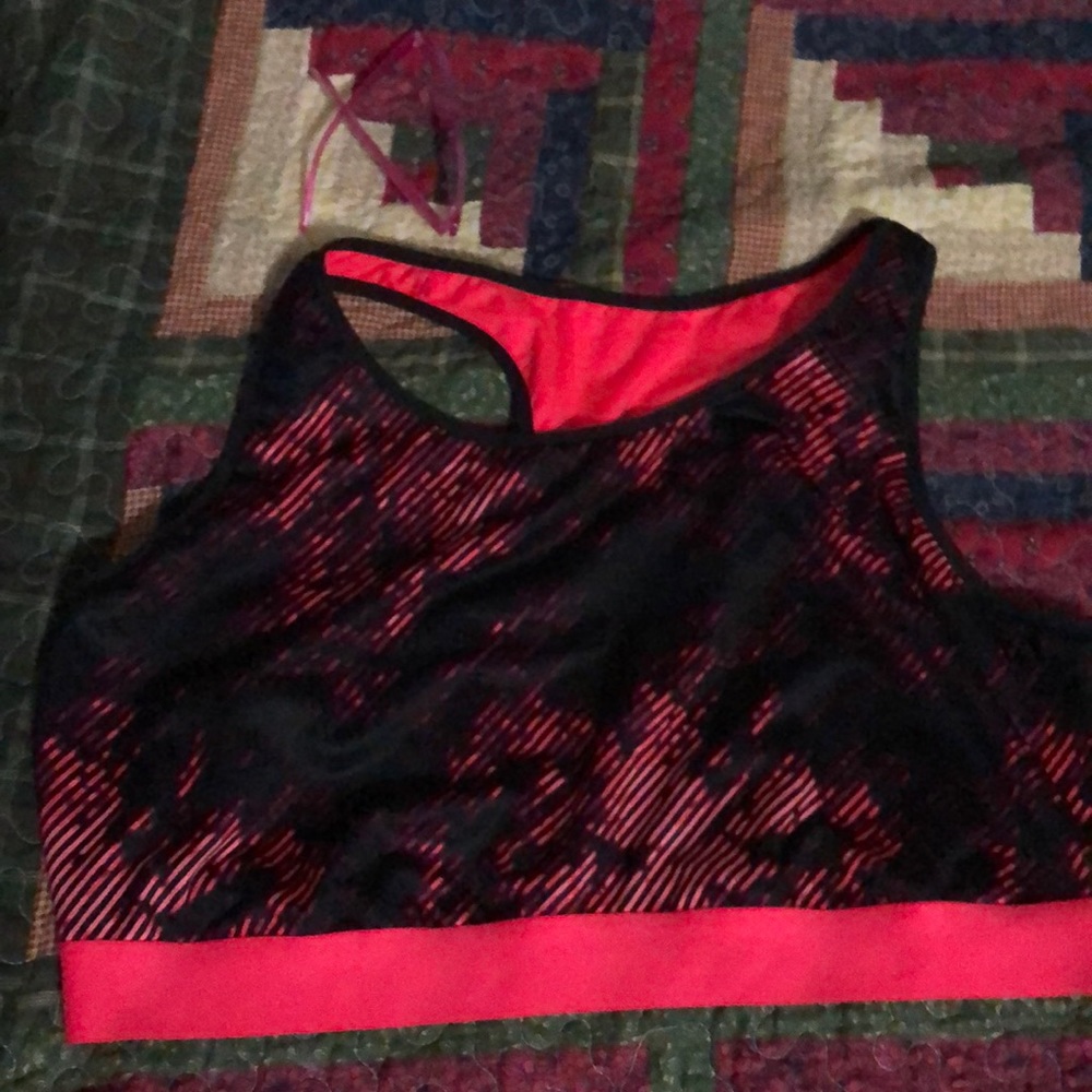 Old Navy Active sports bra
